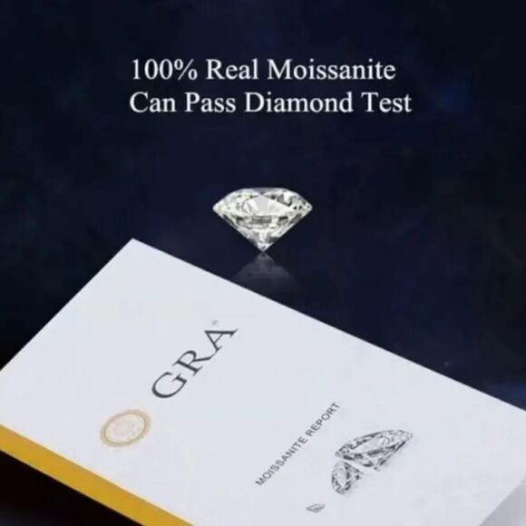 Certified 1ct t.w VVS1 Moissanite Luxury Stud Earrings - Picture 7 of 7